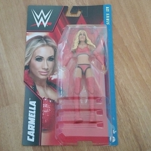 WWE Wrestlers Action Figures Set of 8 Basic + NXTs, Guys + Gals set - Picture 6 of 11